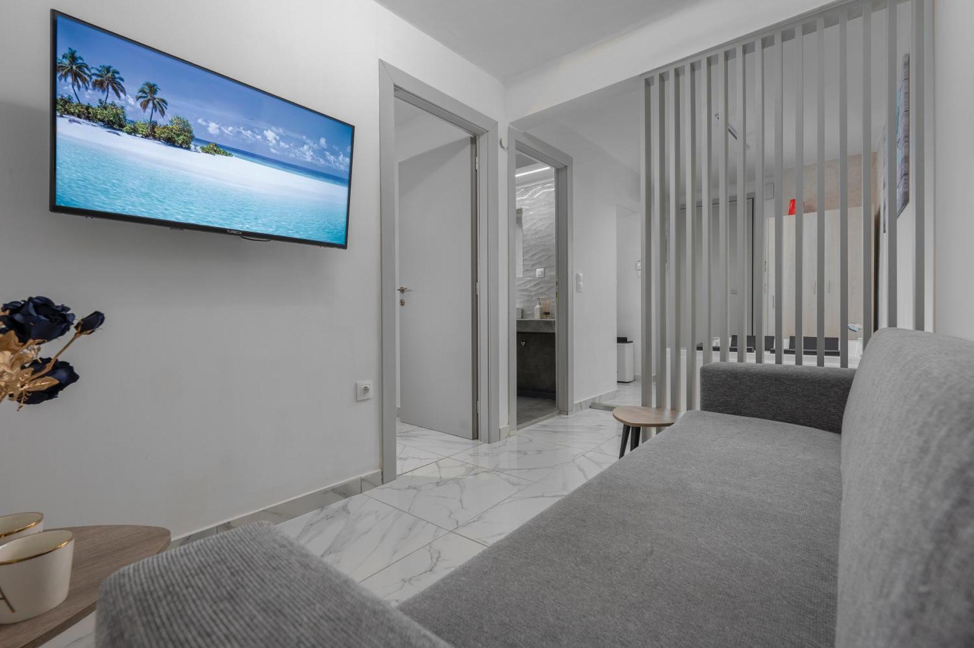 Premium Jacuzzi Suite At The City Center, By Aqua Platinum Tesalónica Exterior foto